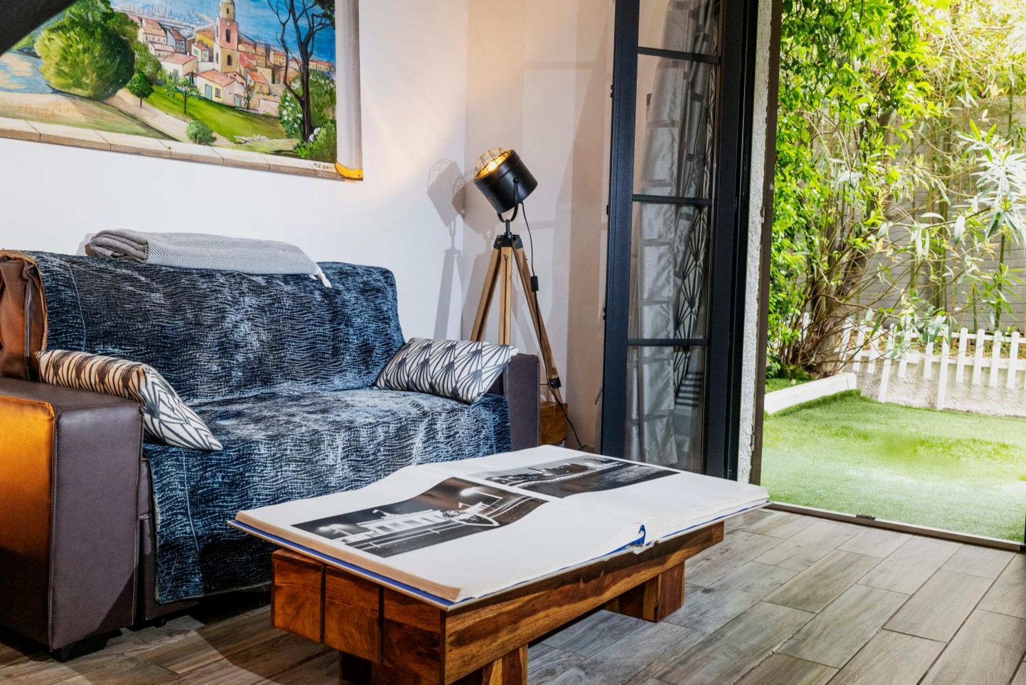 La Romana Luxe Et Serenite Au Coeur De Saint-Tropez Suites Spacieuses Avec Jardin Enchanteur Luaran gambar